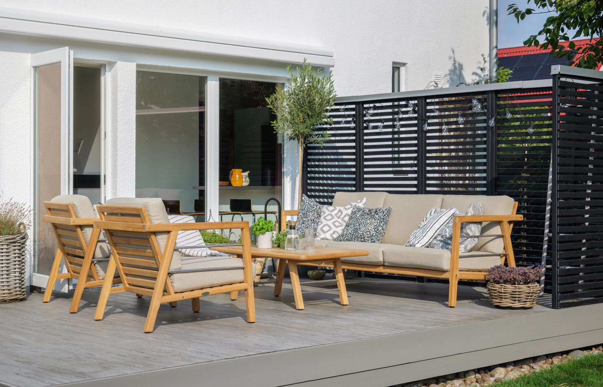 Loungemøbler til terrasse og have – skab din drømmeoase udendørs
