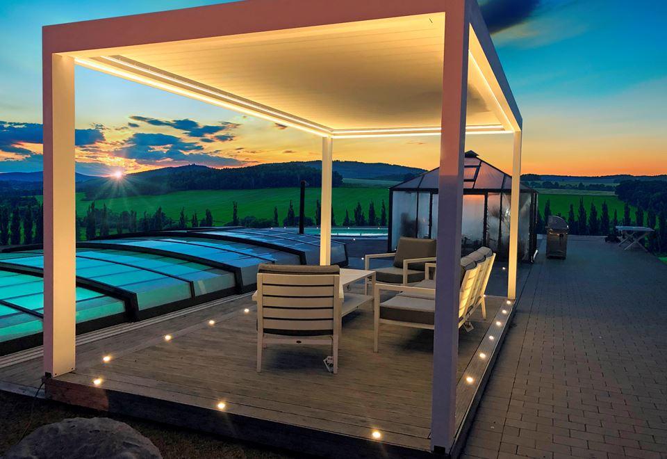pergola-led-belysning-hero.jpg